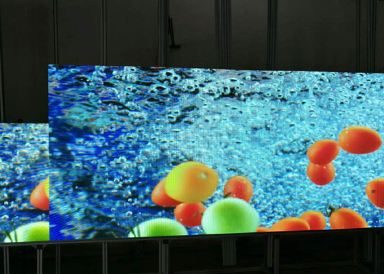 HD P1.875 Indoor LED Display Screen 1000cd/m2 Brightness Ultrathin Cabinet